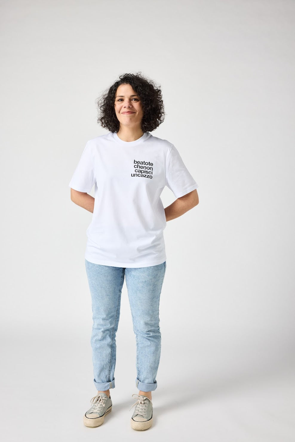 tshirt bianca beato te che non capisci un cazzo fronte donna figura intera