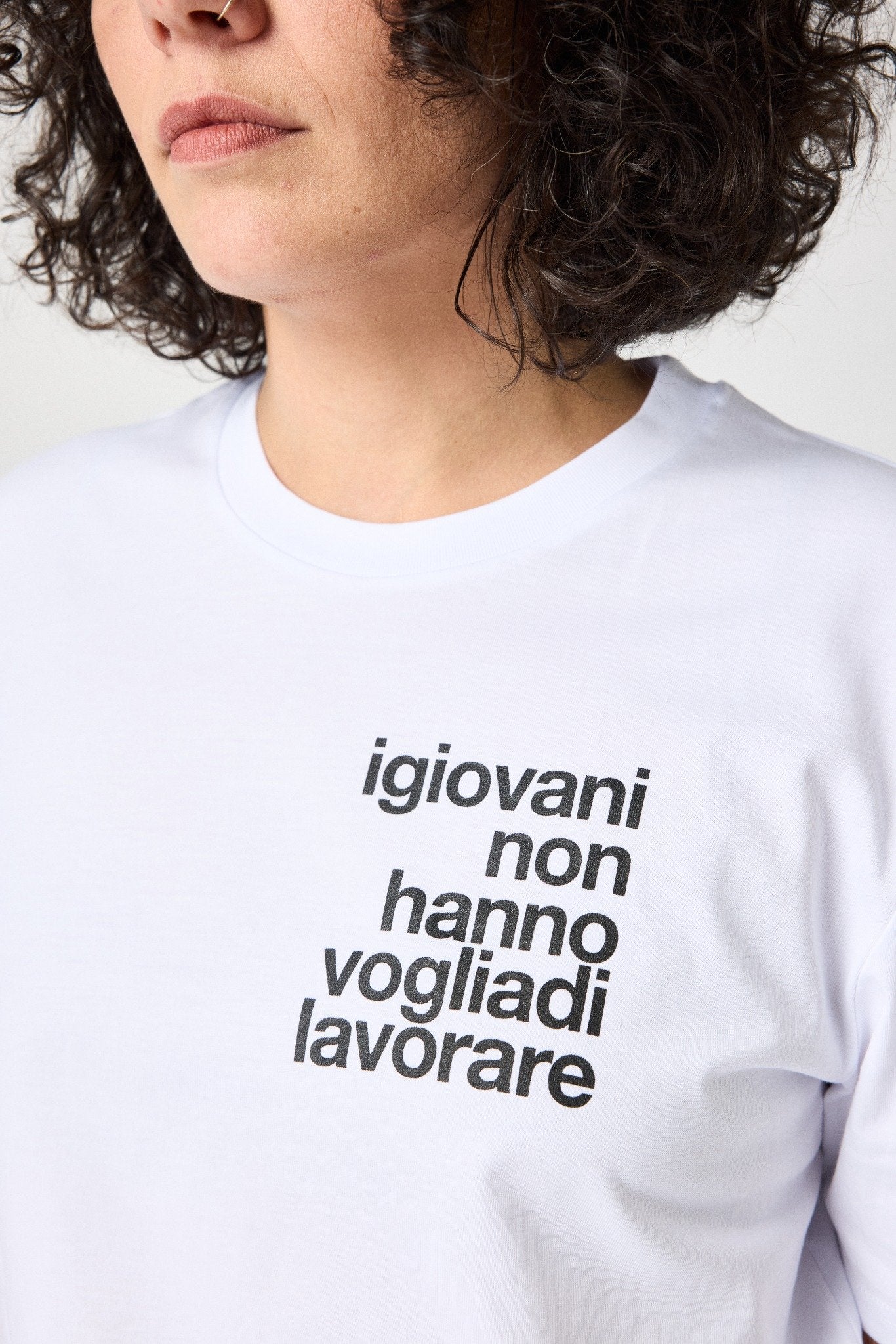tshirt i giovani non hanno voglia di lavorare fronte donna